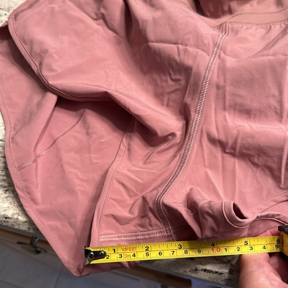 NWT short athletic shorts - Picture 7 of 7